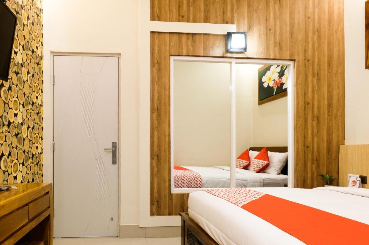 Oyo 683 Jepun Guesthouse Mataram Exterior foto